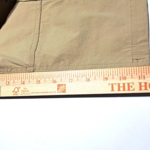 Ecko Unltd Kakhi Cargo Shorts Mens 29/30 Waist Belted Stretch Lightweight pocket - Picture 9 of 11